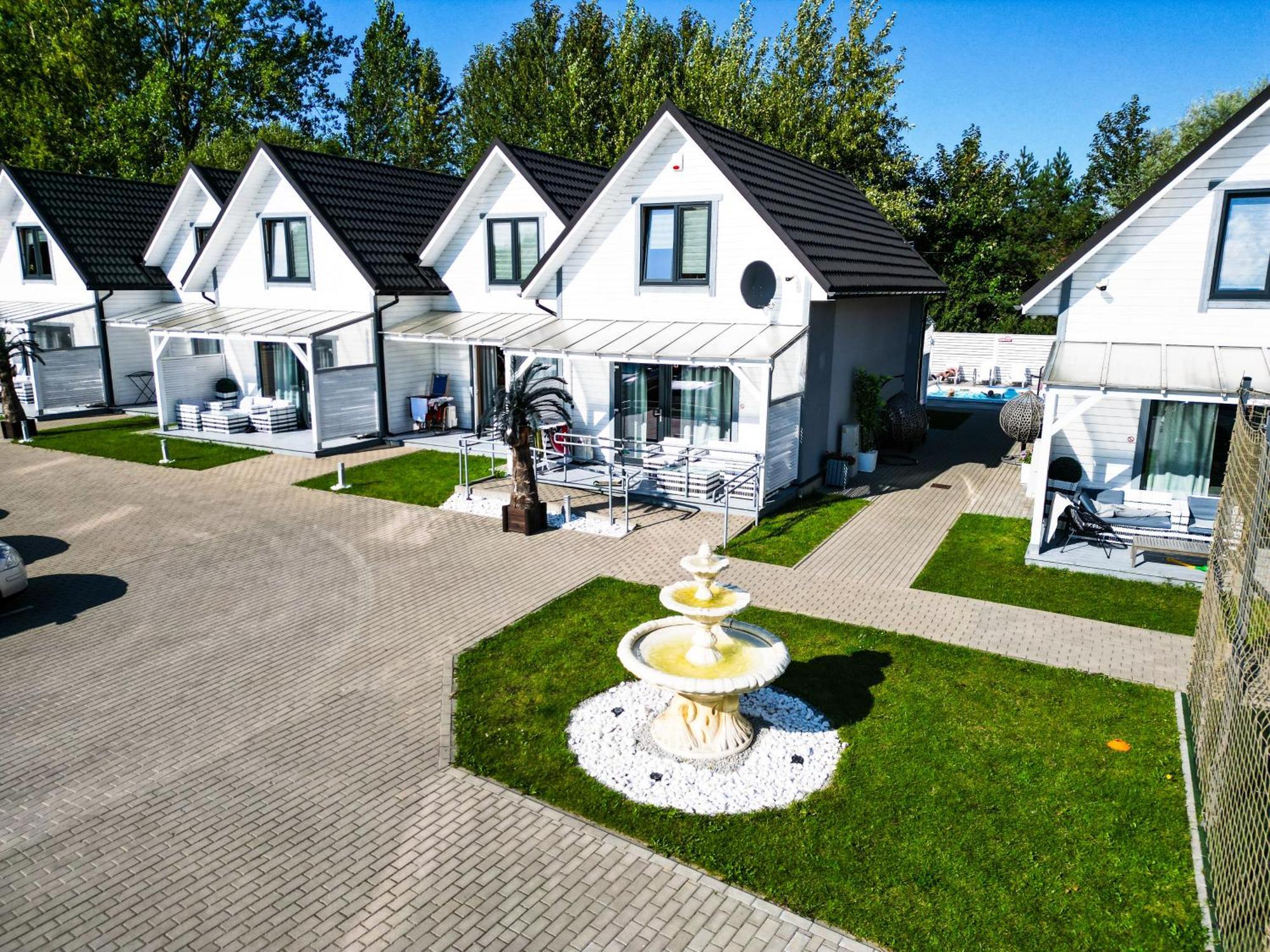 Domki Wakacyjne Wybrzeze Mielno  Extérieur photo